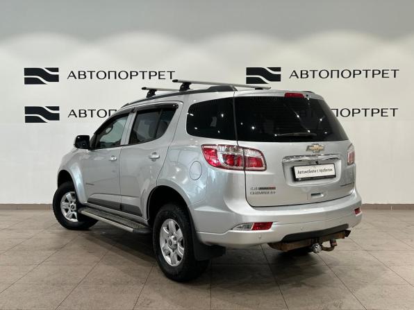 Chevrolet TrailBlazer II с пробегом 2013 года, цена 1 349 000 рублей, 155109 км, внедорожник, Автокод Объявления
