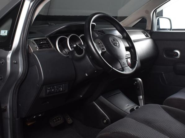 Nissan Tiida I Рестайлинг с пробегом 2011 года, цена 739 995 рублей, 257812 км, хэтчбек, Автокод Объявления