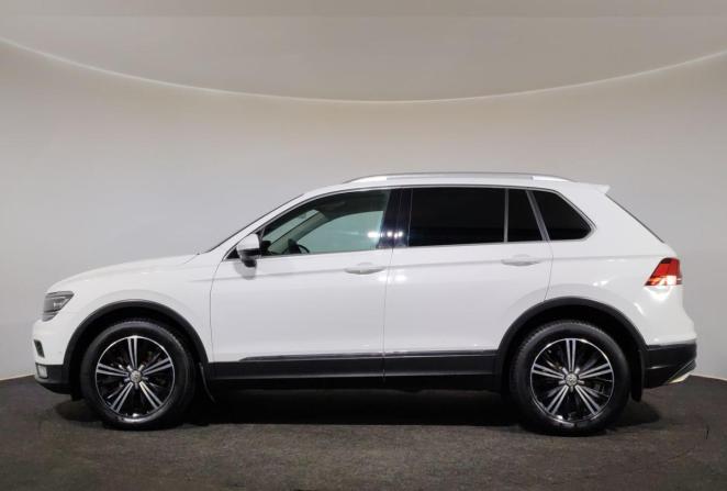 Volkswagen Tiguan II с пробегом 2017 года, цена 2 400 000 рублей, 175235 км, внедорожник, Автокод Объявления