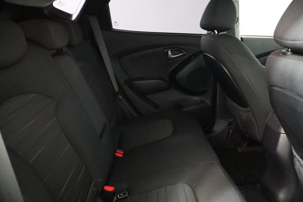 Hyundai ix35 I Рестайлинг Санкт-Петербург  - изображение 12