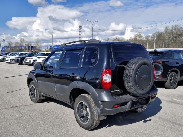 Chevrolet Niva I Рестайлинг с пробегом 2010 года, цена 449 000 рублей, 153817 км, внедорожник, Автокод Объявления