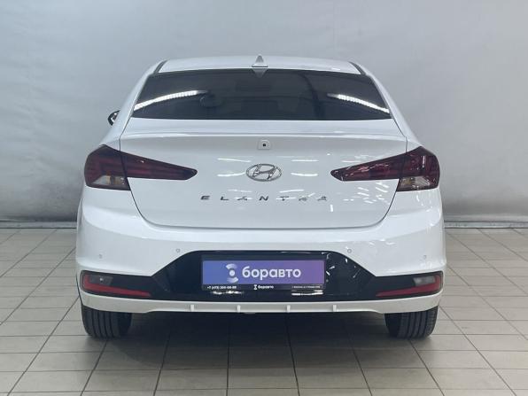 Hyundai Elantra VI (AD) Рестайлинг с пробегом 2019 года, цена 1 549 000 рублей, 127970 км, седан, Автокод Объявления