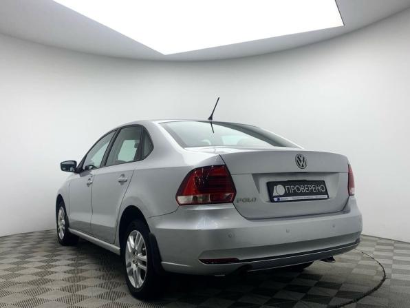 Volkswagen Polo V Рестайлинг с пробегом 2015 года, цена 949 000 рублей, 81938 км, седан, Автокод Объявления