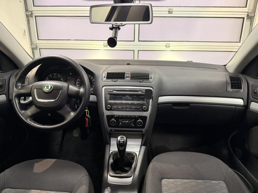 Skoda Octavia II (A5) Рестайлинг Тверь  - изображение 12