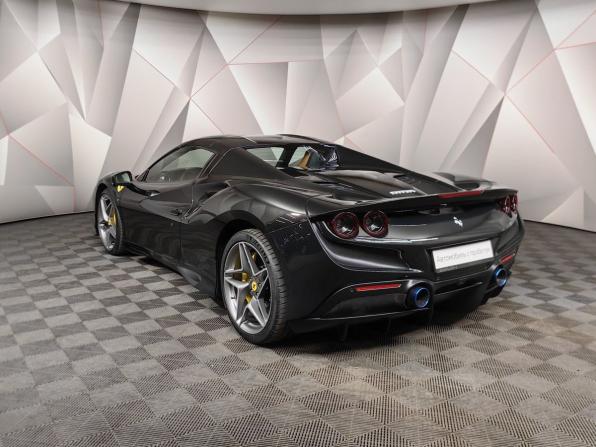 Ferrari F8 с пробегом 2021 года, цена 35 000 000 рублей, 1520 км, родстер, Автокод Объявления