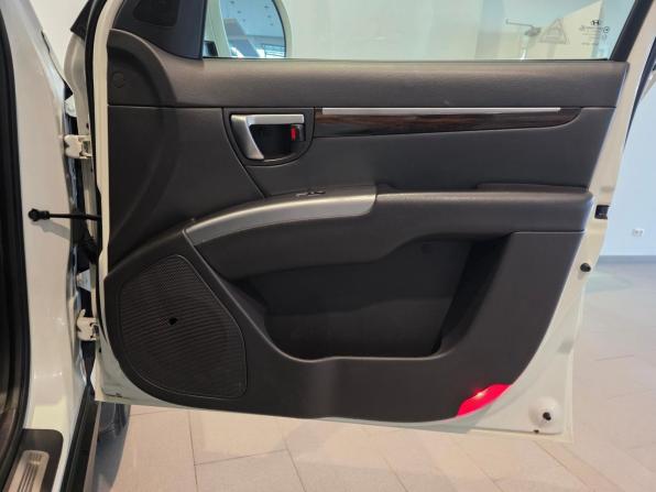 Hyundai Santa Fe II Рестайлинг с пробегом 2012 года, цена 1 729 000 рублей, 152040 км, внедорожник, Автокод Объявления