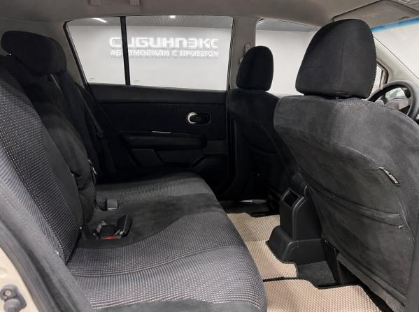 Nissan Tiida I с пробегом 2010 года, цена 730 500 рублей, 243412 км, хэтчбек, Автокод Объявления