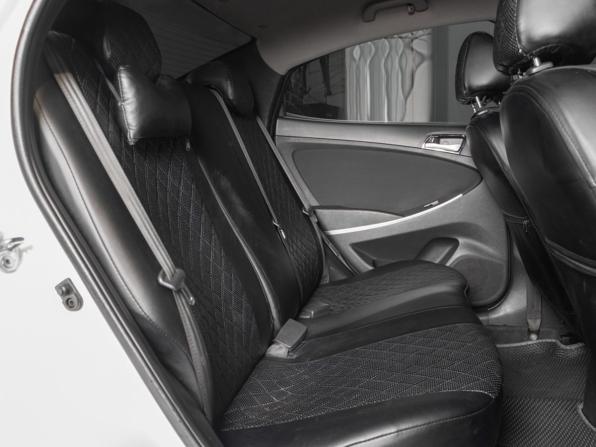Hyundai Solaris I Рестайлинг с пробегом 2015 года, цена 750 000 рублей, 238900 км, седан, Автокод Объявления