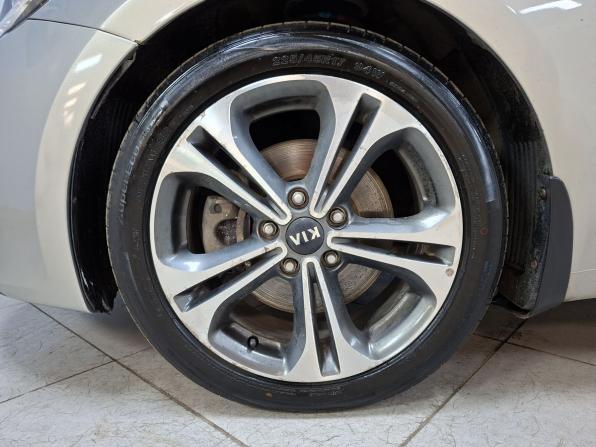 Kia Ceed II Рестайлинг с пробегом 2016 года, цена 1 229 000 рублей, 180167 км, универсал, Автокод Объявления