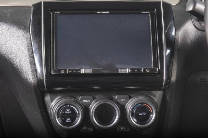 Suzuki Swift V с пробегом 2019 года, цена 1 449 000 рублей, 104500 км, хэтчбек, Автокод Объявления