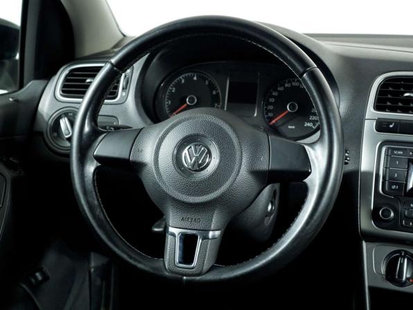 Volkswagen Polo V с пробегом 2013 года, цена 688 000 рублей, 150279 км, седан, Автокод Объявления