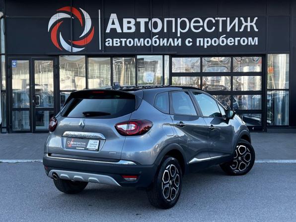 Renault Kaptur I Рестайлинг с пробегом 2021 года, цена 1 870 000 рублей, 54000 км, внедорожник, Автокод Объявления