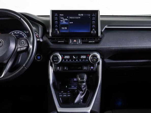 Toyota RAV4 V (XA50) с пробегом 2020 года, цена 3 625 000 рублей, 71735 км, внедорожник, Автокод Объявления