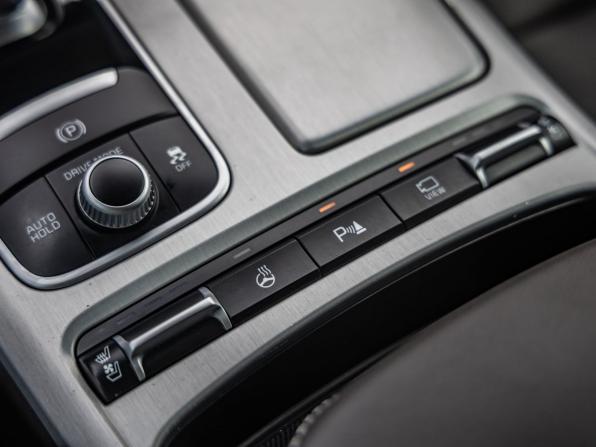 Kia Stinger I с пробегом 2018 года, цена 2 398 000 рублей, 152257 км, лифтбек, Автокод Объявления