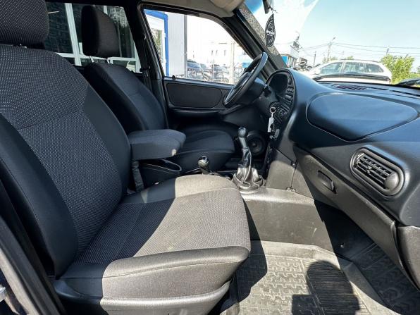Chevrolet Niva I Рестайлинг с пробегом 2015 года, цена 565 000 рублей, 79366 км, внедорожник, Автокод Объявления