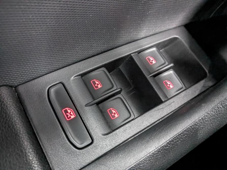 Volkswagen Polo VI Санкт-Петербург  - изображение 28