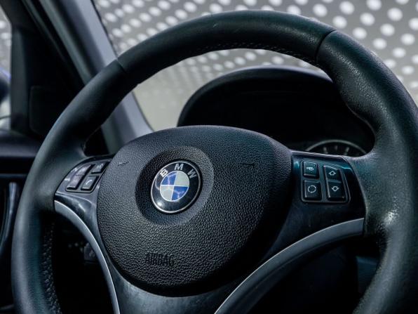BMW 1 серии I (E81/E82/E87/E88) Рестайлинг с пробегом 2007 года, цена 530 000 рублей, 315232 км, хэтчбек, Автокод Объявления