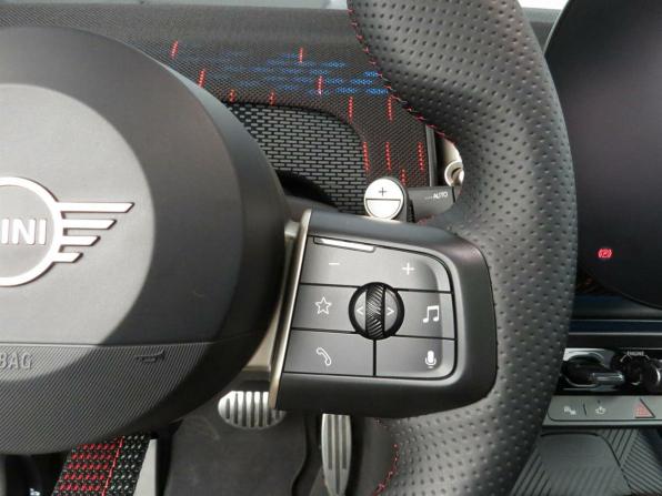 Mini Countryman III с пробегом 2024 года, цена 6 720 000 рублей, 5070 км, внедорожник, Автокод Объявления