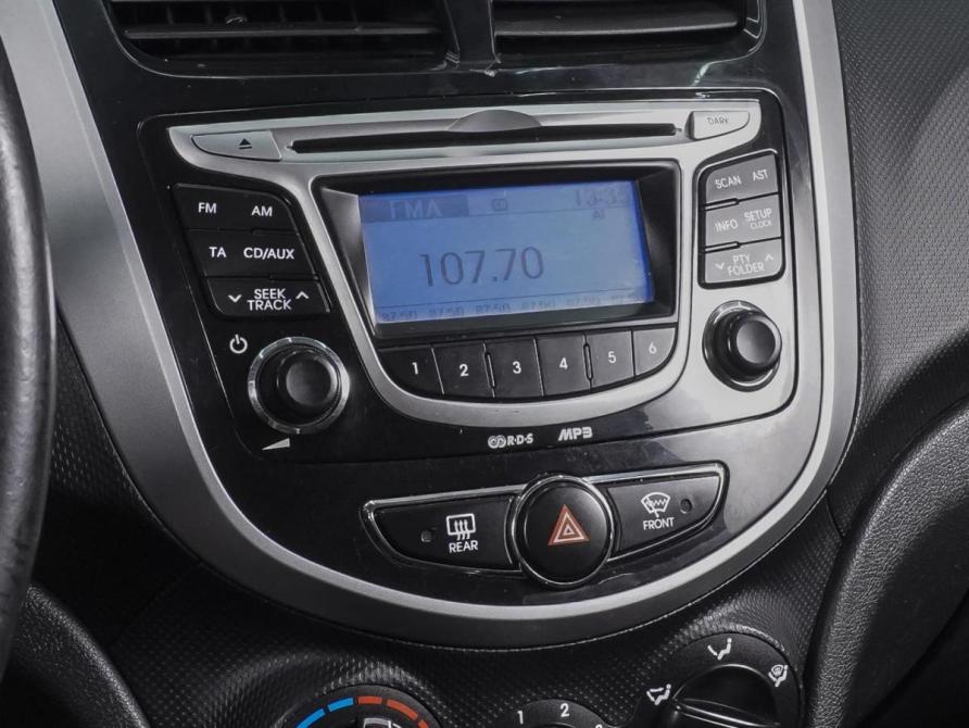 Hyundai Solaris I Ростов-на-Дону  - изображение 13