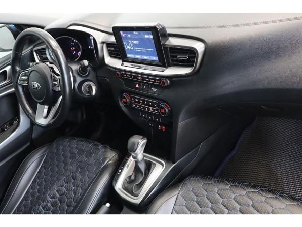 Kia Ceed III с пробегом 2019 года, цена 1 701 000 рублей, 109951 км, хэтчбек, Автокод Объявления