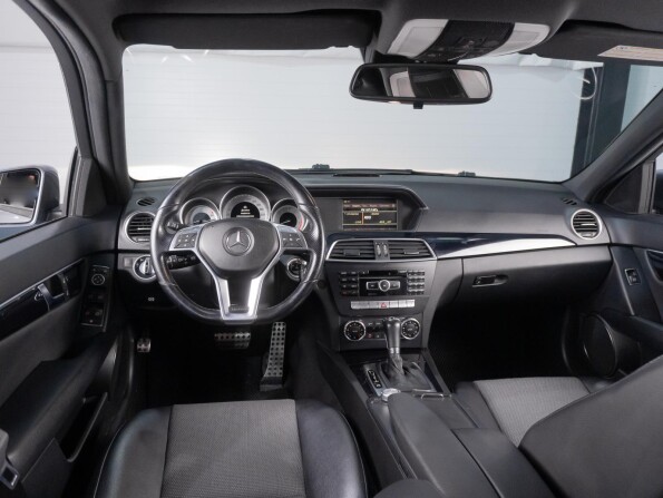 Mercedes-Benz C-Класс III (W204) Рестайлинг с пробегом 2011 года, цена 1 549 000 рублей, 177410 км, универсал, Автокод Объявления