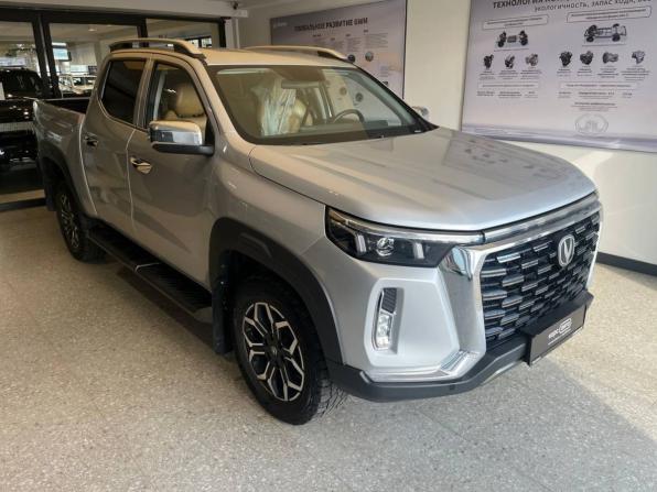 Changan Hunter Plus с пробегом 2023 года, цена 2 432 900 рублей, 130840 км, offers.body_type.unknown, Автокод Объявления
