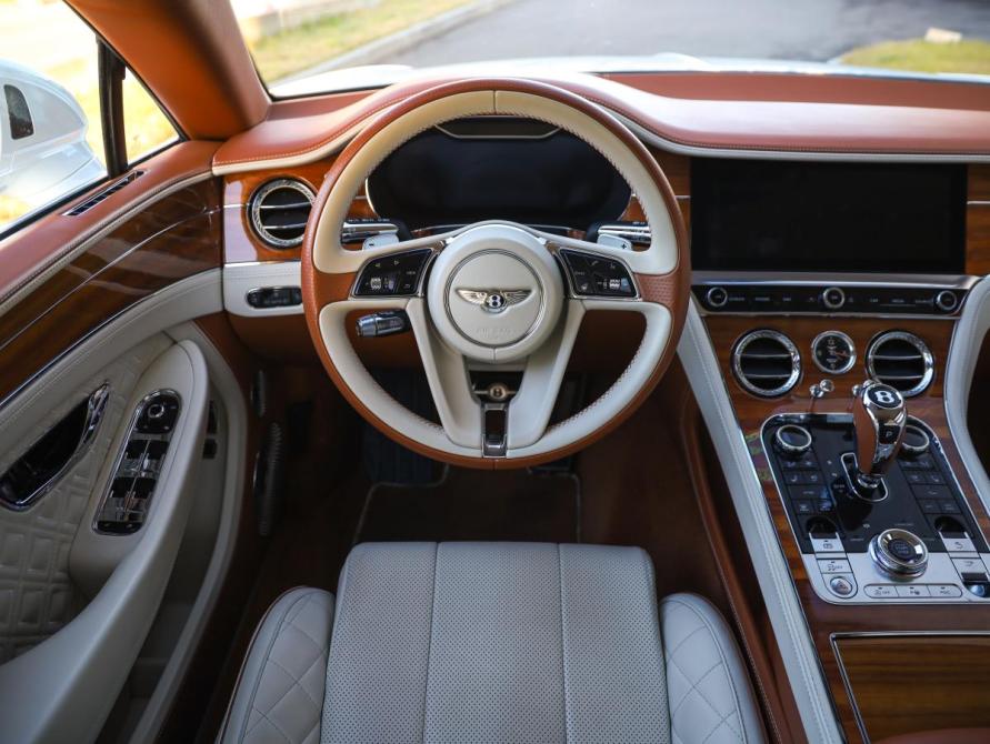Bentley Continental GT III Санкт-Петербург  - изображение 17