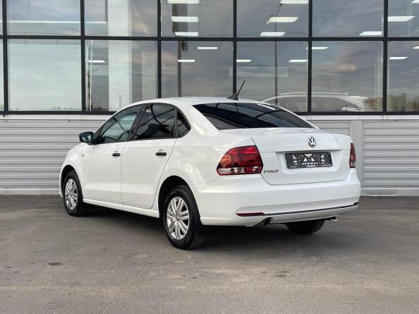 Volkswagen Polo V Рестайлинг с пробегом 2018 года, цена 1 149 000 рублей, 60250 км, седан, Автокод Объявления