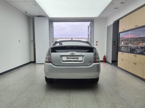 Toyota Prius II Рестайлинг (XW20) с пробегом 2007 года, цена 550 000 рублей, 450395 км, лифтбек, Автокод Объявления