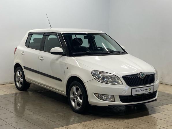 Skoda Fabia II Рестайлинг с пробегом 2011 года, цена 579 000 рублей, 216000 км, хэтчбек, Автокод Объявления