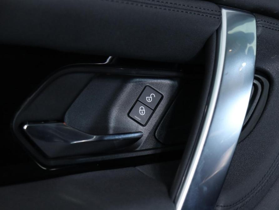 Land Rover Discovery Sport I Рестайлинг Санкт-Петербург  - изображение 15