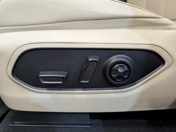 Jeep Grand Cherokee V (WL) с пробегом 2023 года, цена 6 500 000 рублей, 59587 км, внедорожник, Автокод Объявления