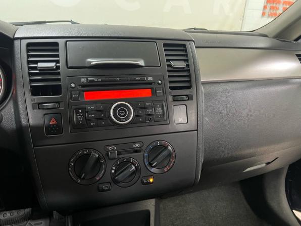 Nissan Tiida I Рестайлинг с пробегом 2012 года, цена 568 000 рублей, 255989 км, седан, Автокод Объявления
