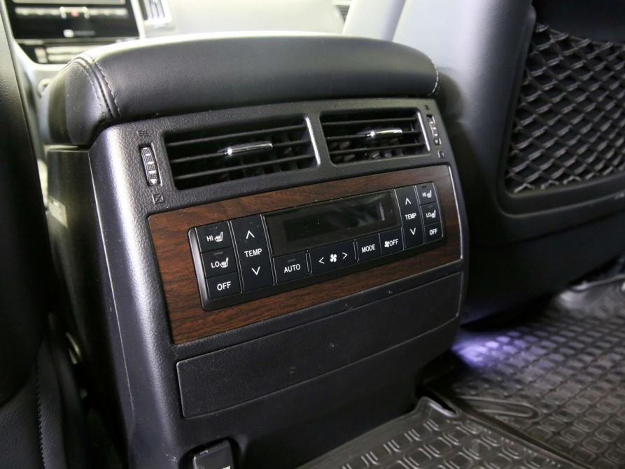 Toyota Land Cruiser 200 Series Рестайлинг 2 Санкт-Петербург  - изображение 22