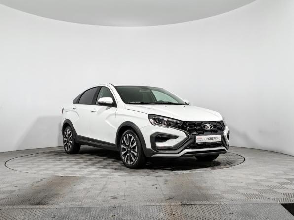 Lada (ВАЗ) Vesta I Рестайлинг (NG) с пробегом 2023 года, цена 1 425 000 рублей, 4450 км, седан, Автокод Объявления