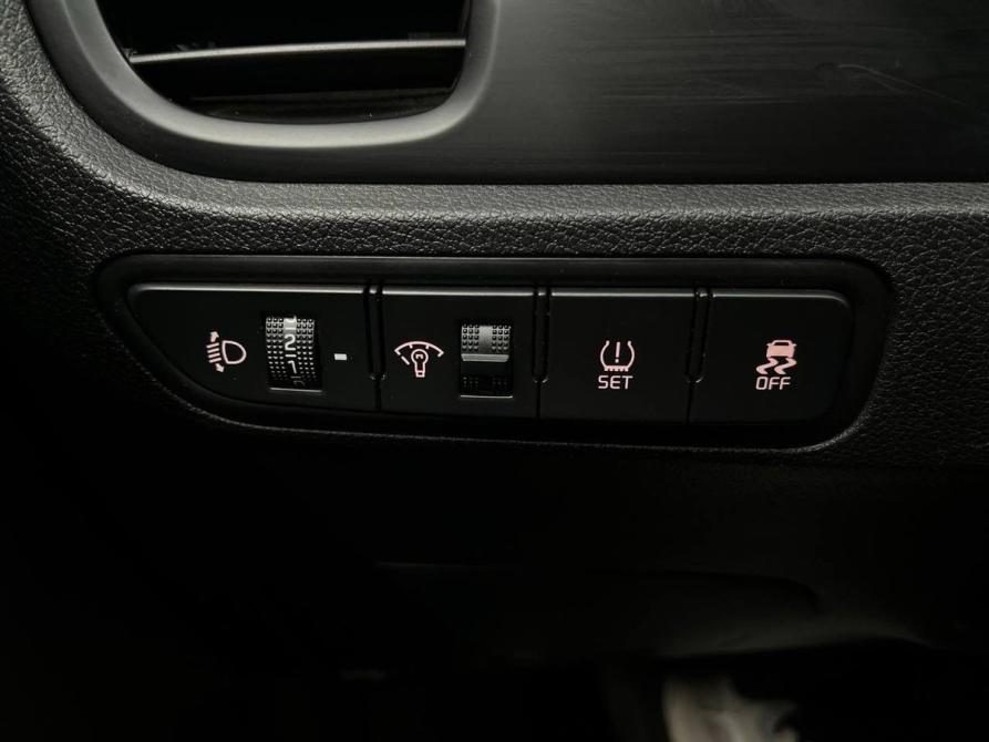 Kia Rio IV Ростов-на-Дону  - изображение 16