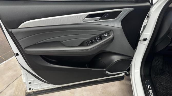 Haval F7 I Рестайлинг с пробегом 2023 года, цена 2 150 000 рублей, 60481 км, внедорожник, Автокод Объявления