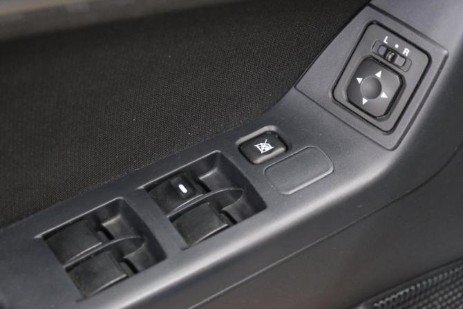 Mitsubishi Lancer X с пробегом 2008 года, цена 799 000 рублей, 210000 км, хэтчбек, Автокод Объявления