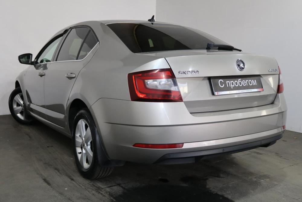 Skoda Octavia III (A7) Рестайлинг Санкт-Петербург  - изображение 4