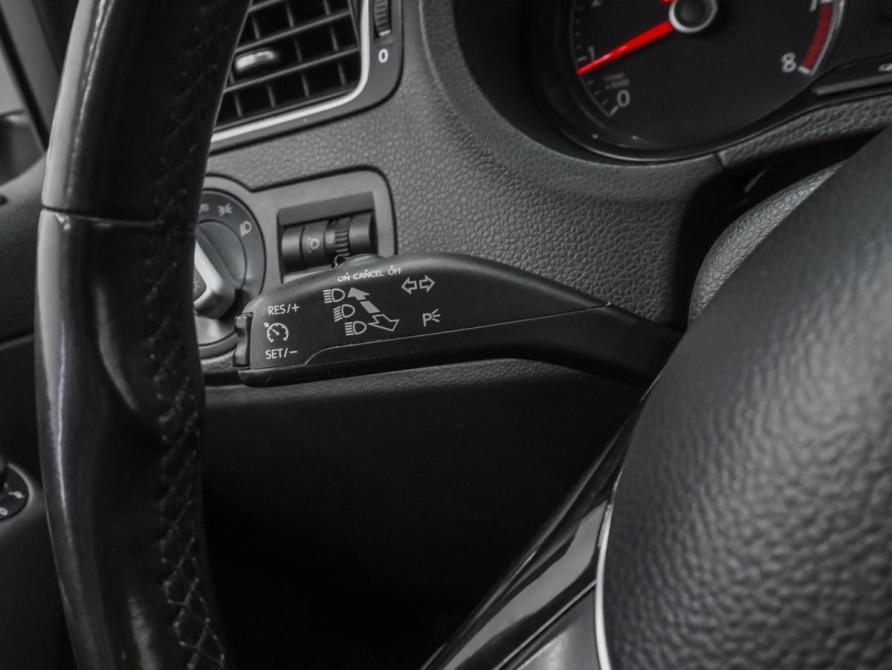Volkswagen Polo V Рестайлинг Ростов-на-Дону  - изображение 14