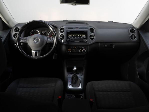 Volkswagen Tiguan I Рестайлинг с пробегом 2015 года, цена 1 400 000 рублей, 118050 км, внедорожник, Автокод Объявления