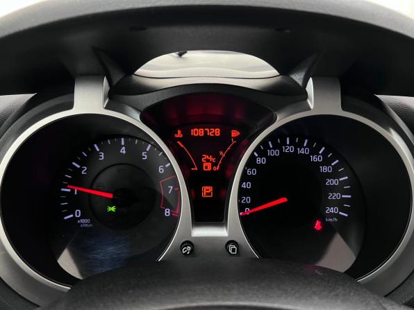 Nissan Juke I с пробегом 2012 года, цена 1 099 000 рублей, 108727 км, внедорожник, Автокод Объявления