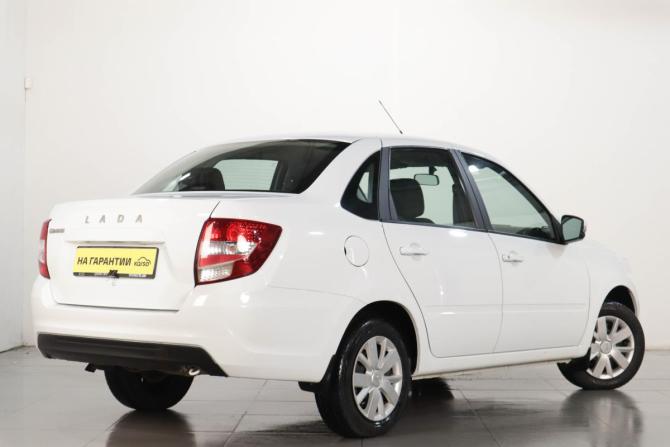 Lada (ВАЗ) Granta I Рестайлинг с пробегом 2022 года, цена 959 000 рублей, 12500 км, седан, Автокод Объявления
