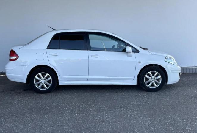 Nissan Tiida I Рестайлинг с пробегом 2013 года, цена 735 000 рублей, 148070 км, седан, Автокод Объявления