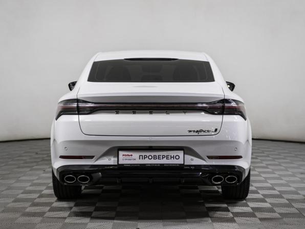 Geely Preface I с пробегом 2024 года, цена 2 928 000 рублей, 17956 км, седан, Автокод Объявления