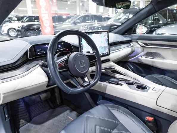 Zeekr 001 I с пробегом 2022 года, цена 4 363 000 рублей, 26269 км, лифтбек, Автокод Объявления