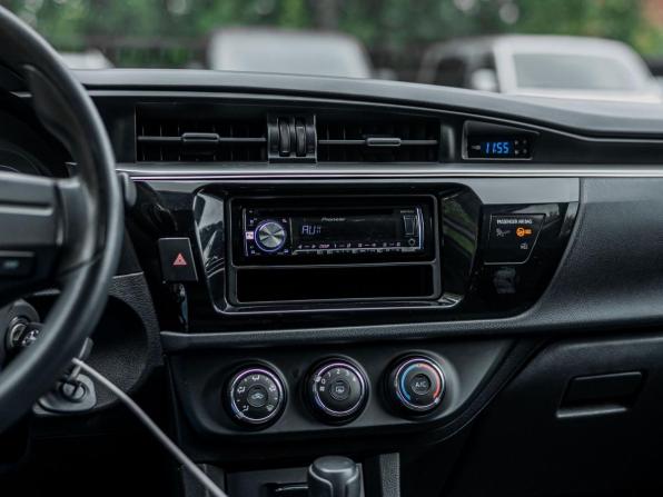 Toyota Corolla XI (E160 E170 E180) с пробегом 2014 года, цена 1 212 000 рублей, 112256 км, седан, Автокод Объявления