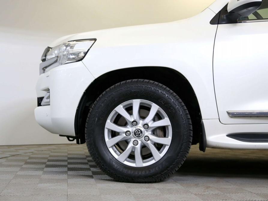 Toyota Land Cruiser 200 Series Рестайлинг 2 Санкт-Петербург  - изображение 9