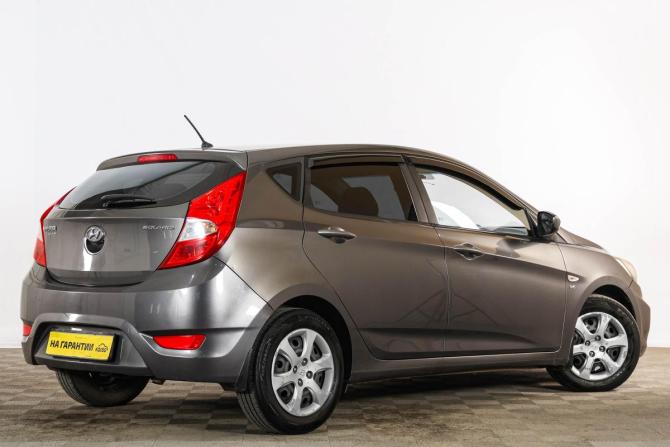 Hyundai Solaris I с пробегом 2014 года, цена 649 000 рублей, 304000 км, хэтчбек, Автокод Объявления