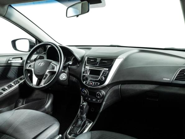 Hyundai Solaris I Рестайлинг с пробегом 2015 года, цена 1 049 585 рублей, 100700 км, седан, Автокод Объявления
